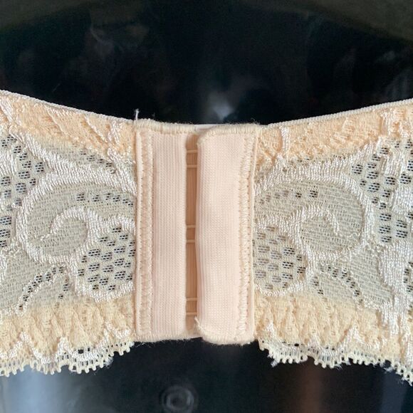 Breezies Unlined Underwire Lace Bra 34A - Picture 7 of 11